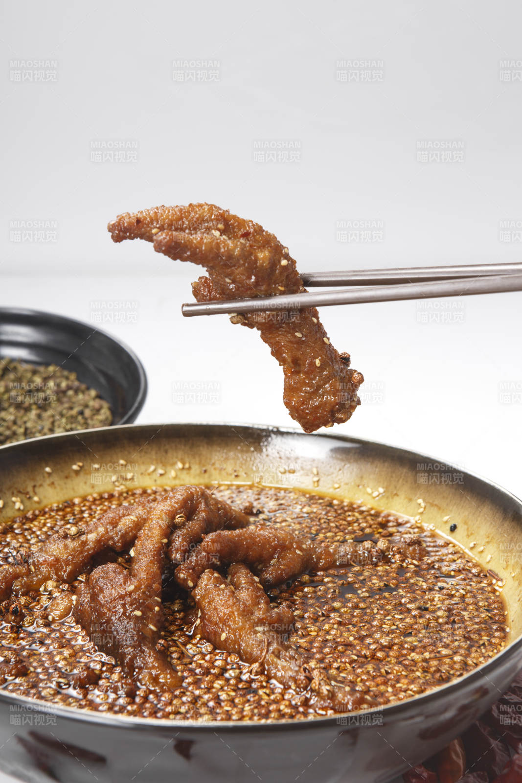 椒麻卤味鸡抓图片
