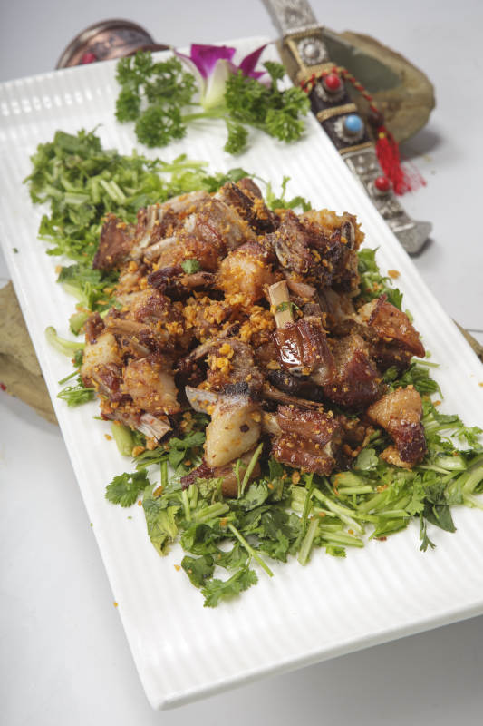 香炸蒜香羊排图片