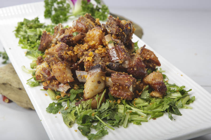 香炸蒜香羊排图片