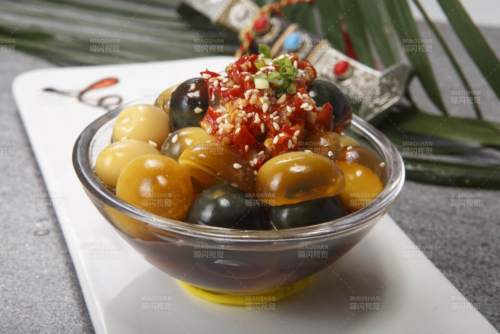 美味烧椒小皮蛋图片