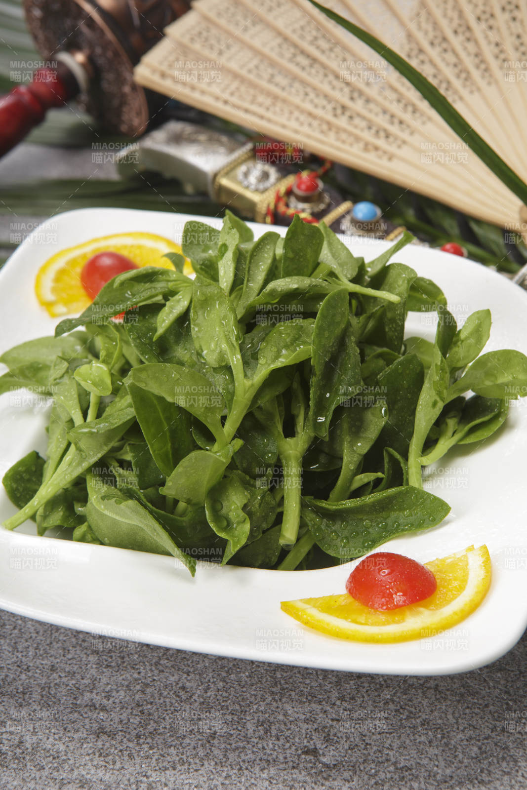 麻酱凉拌穿心莲图片