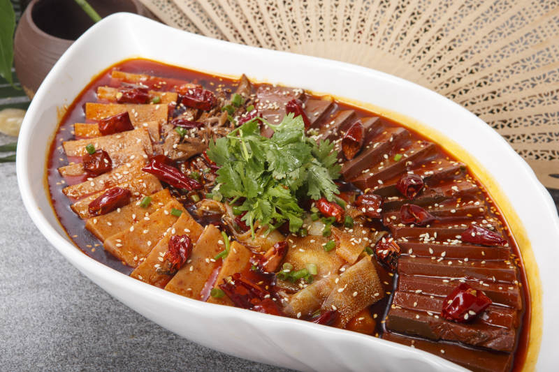 红油川香毛血旺图片