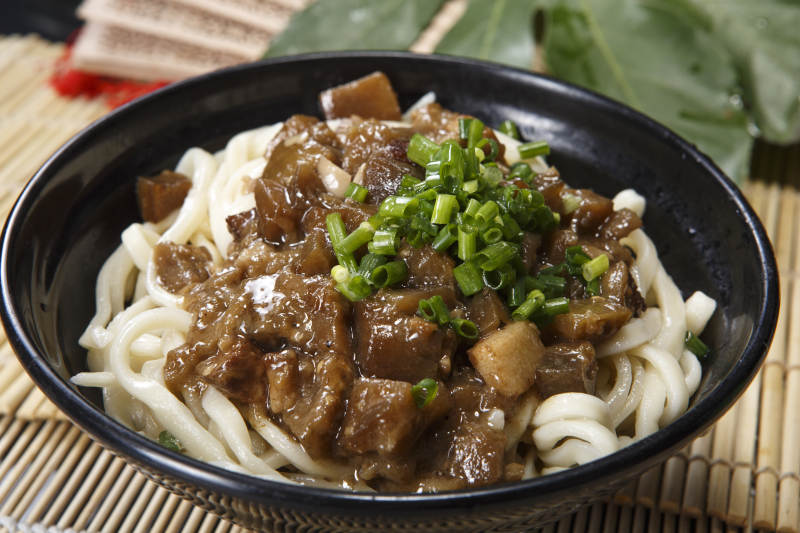 老妈茄丁面图片