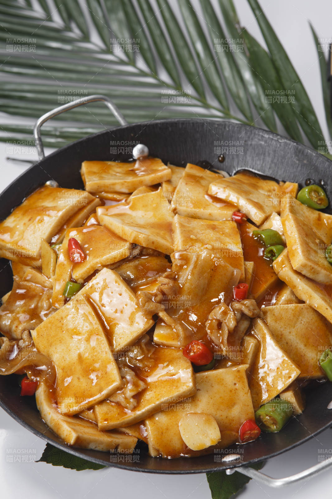 锅仔香辣千页豆腐图片