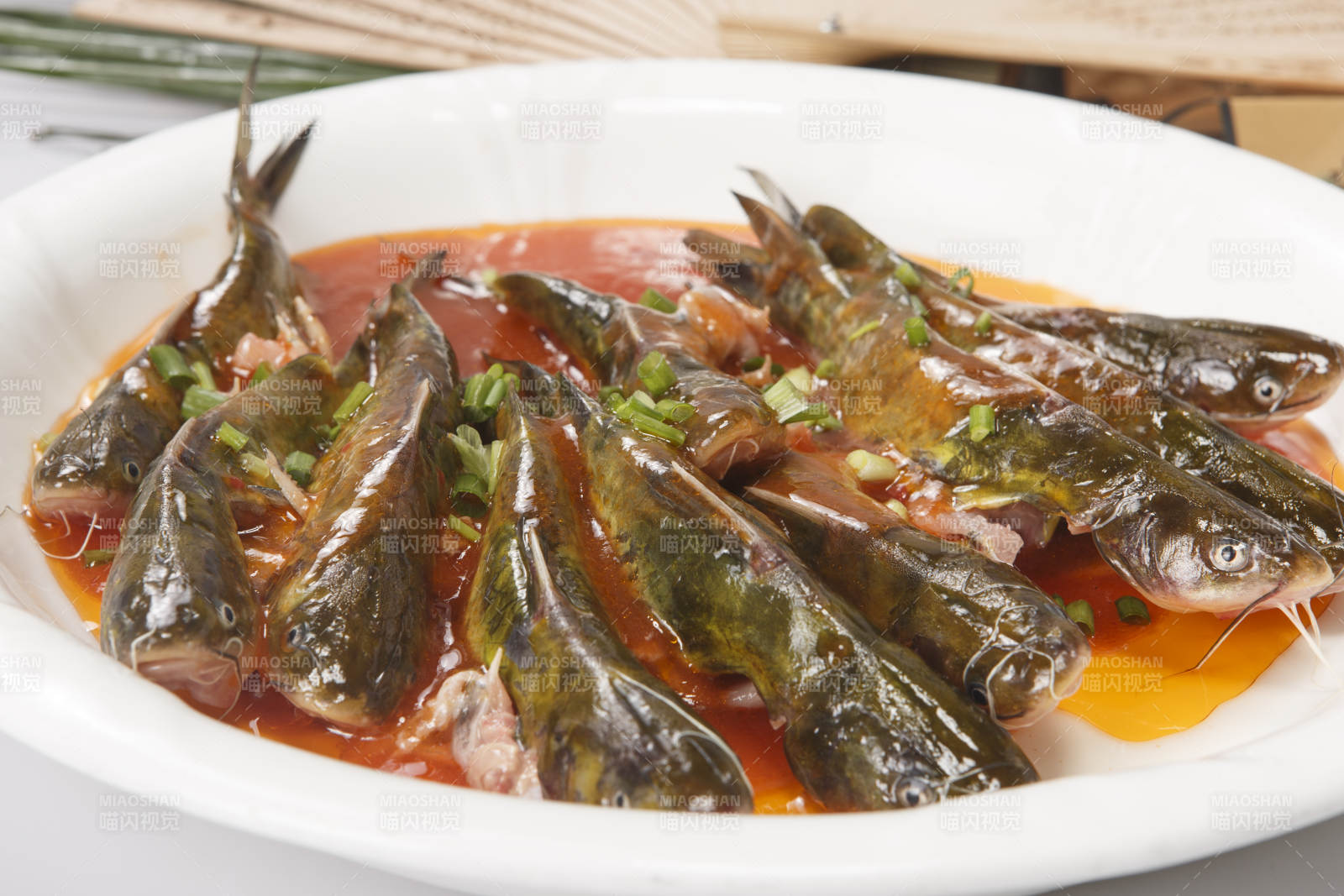 家常香辣黄焖嘎鱼图片