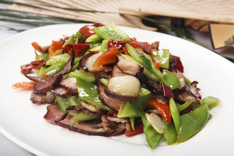 尖椒炒腊肉图片