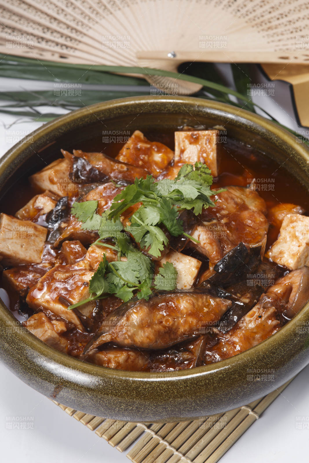 豆腐烧鲶鱼图片