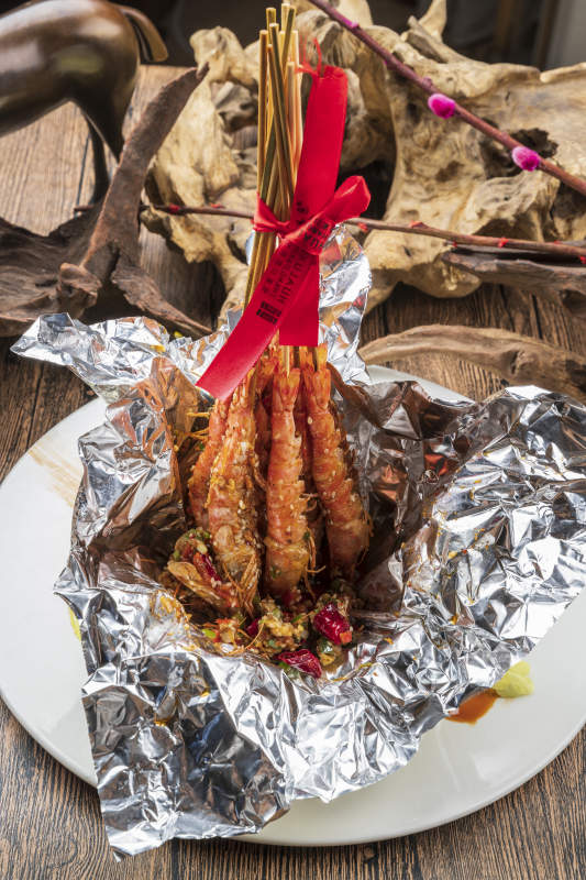 香辣锡纸串串虾图片