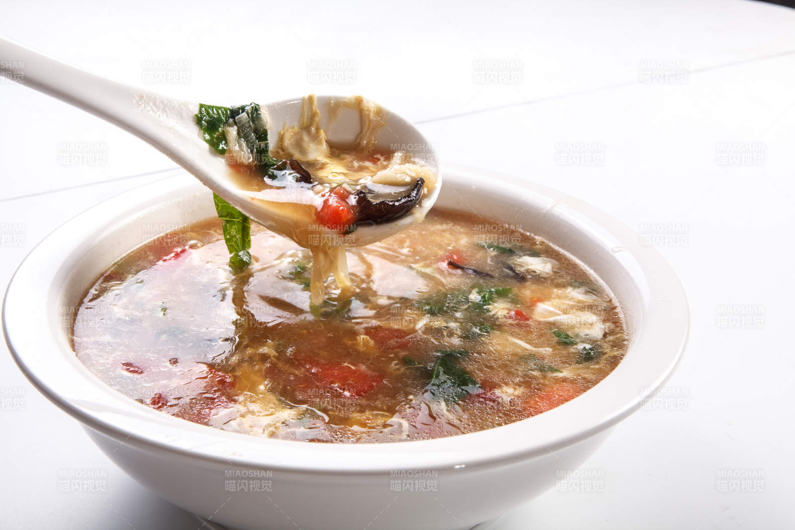 美味西红柿木耳鸡蛋汤图片