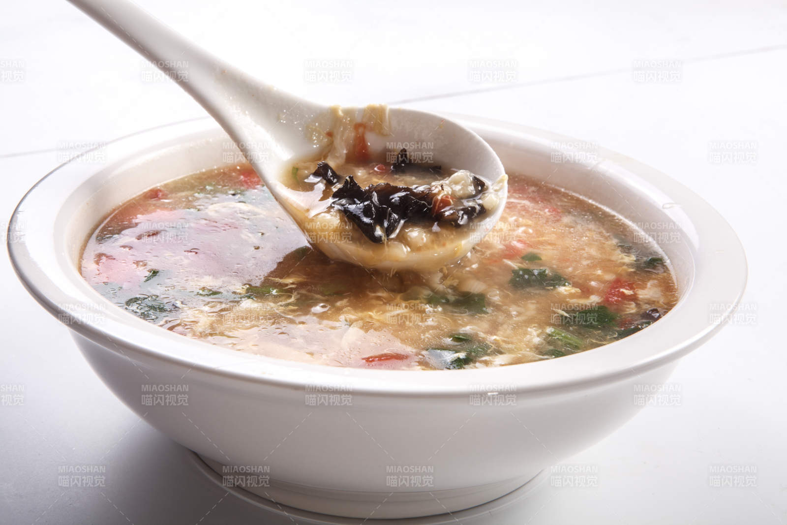 美味西红柿木耳鸡蛋汤图片