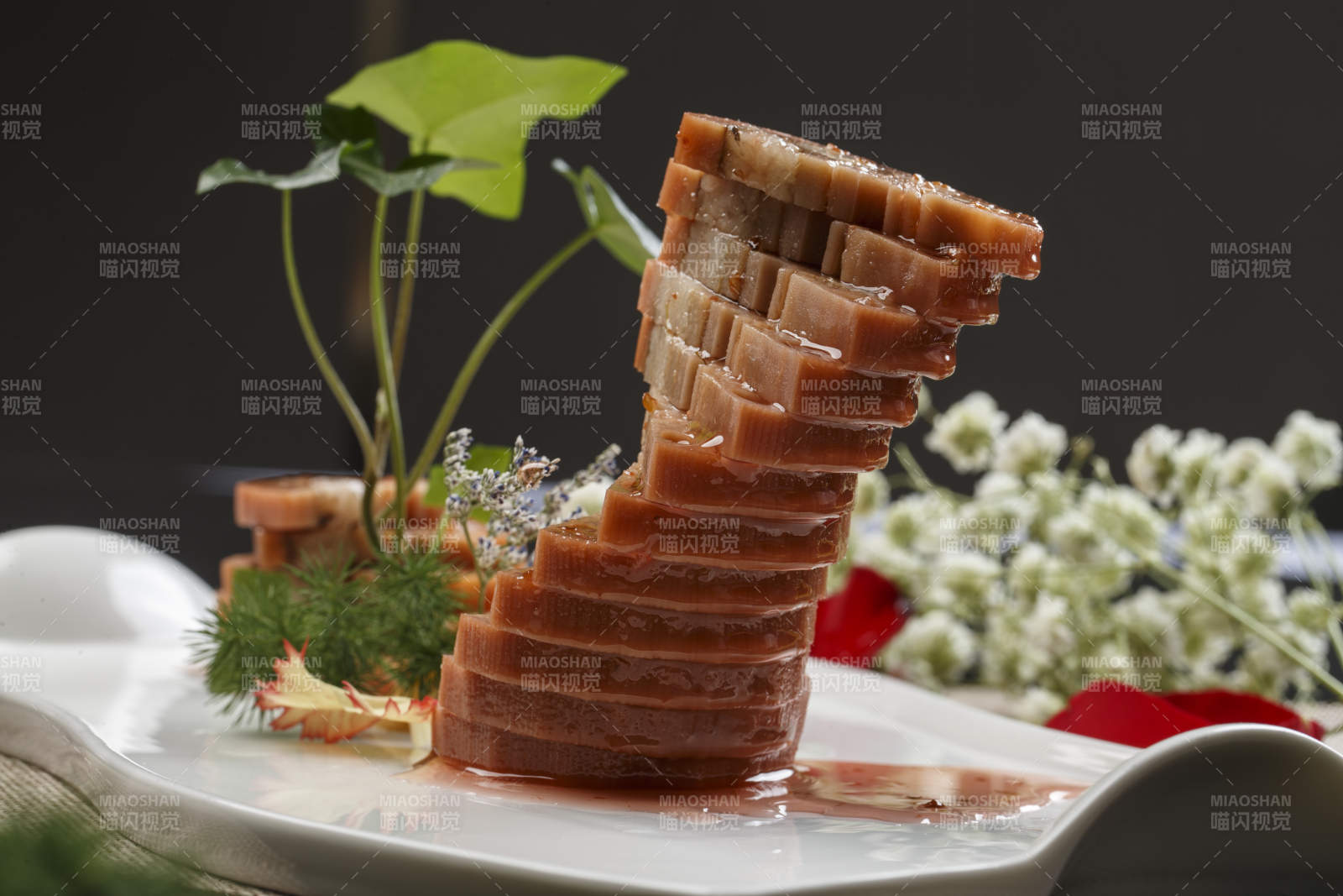 蜂蜜桂花蜜黄米藕图片