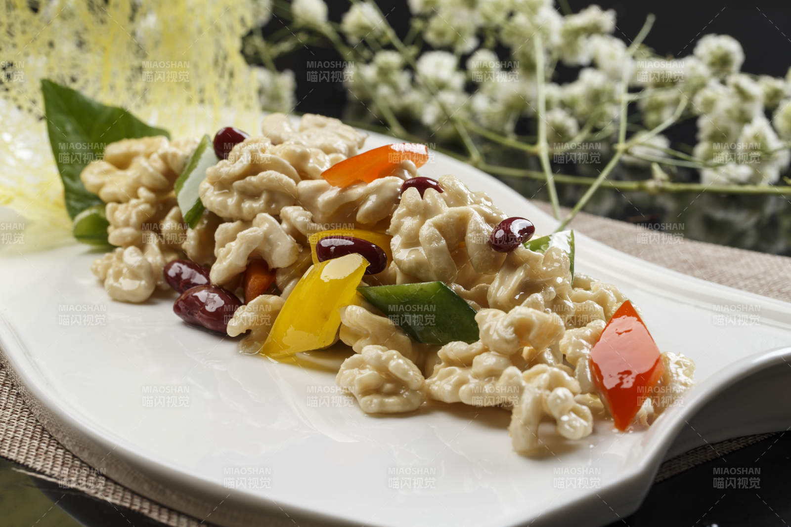 红豆拌核桃仁图片