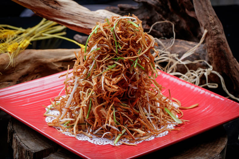 羌爆杏鲍菇丝图片