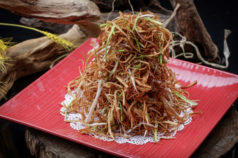 羌爆杏鲍菇丝图片