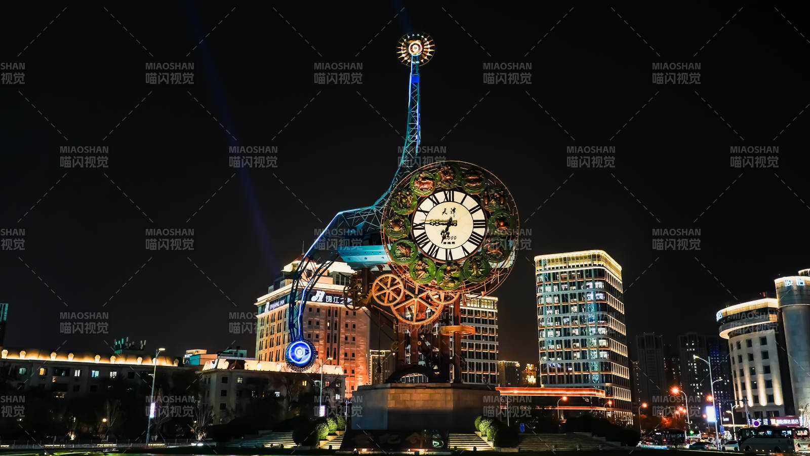 天津夜景世纪钟图片