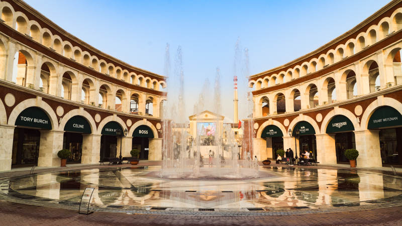 天津佛罗伦萨小镇喷泉广场购物街图片