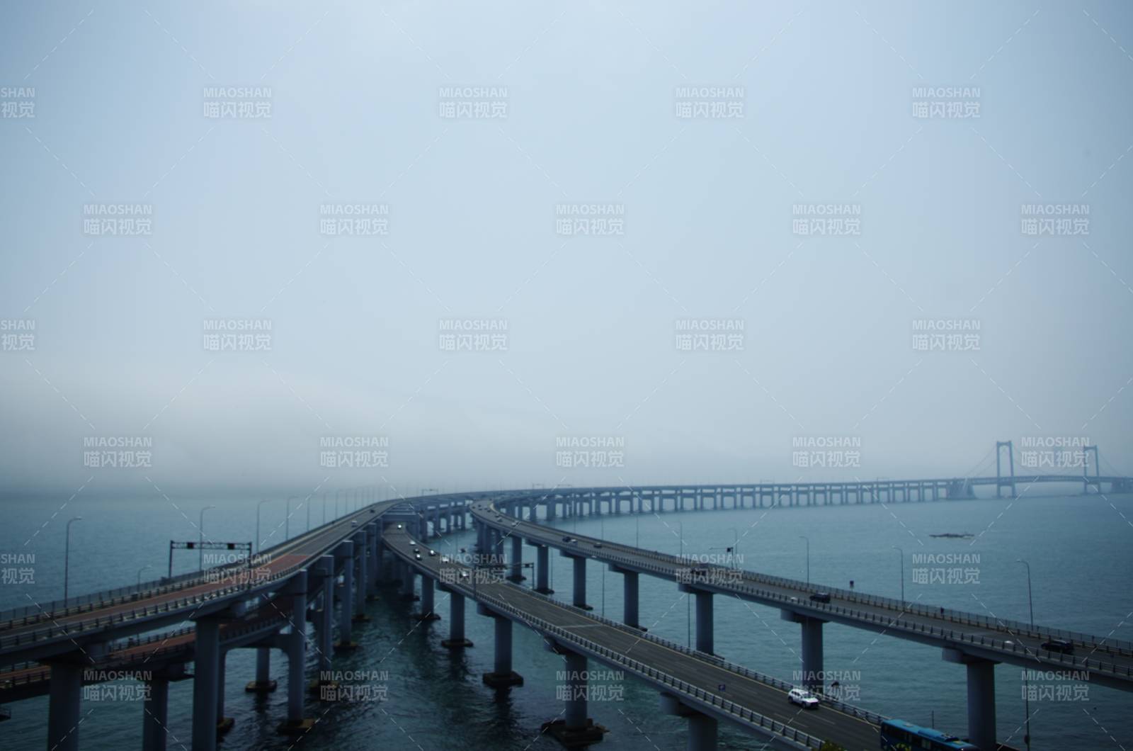 大连跨海大桥远景图片