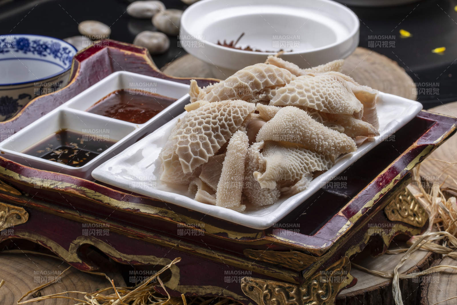 刚出锅的科尔沁手把羊肚图片