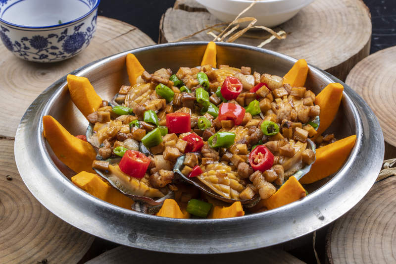 金瓜锅仔炖鲍鱼图片