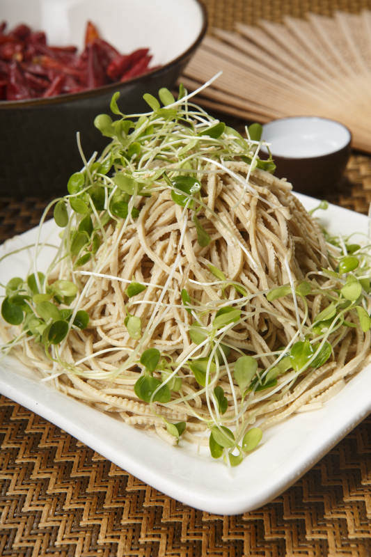 香椿苗干豆腐丝图片