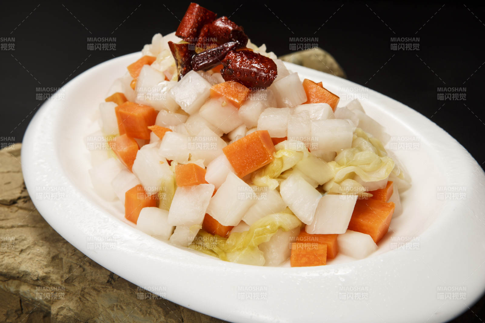 酸辣萝卜泡菜图片