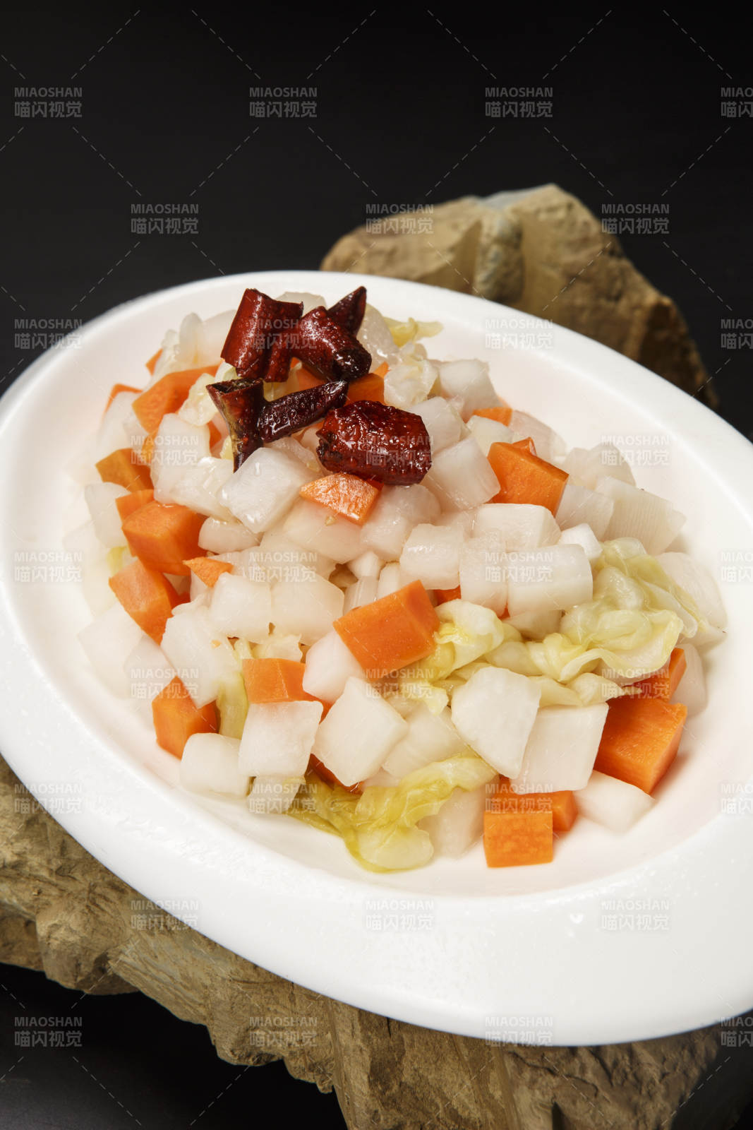 酸辣萝卜泡菜图片