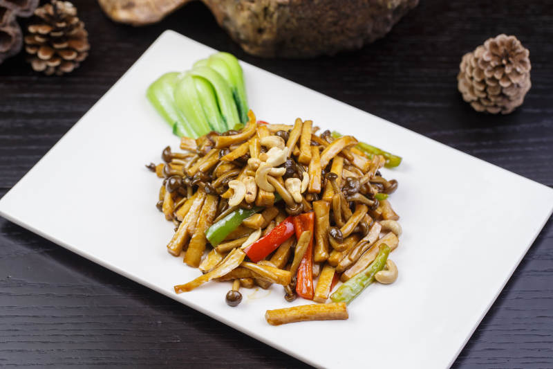 XO酱爆腰果杂菌图片