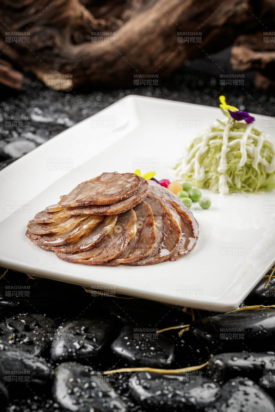 五香西冷牛腱切片图片