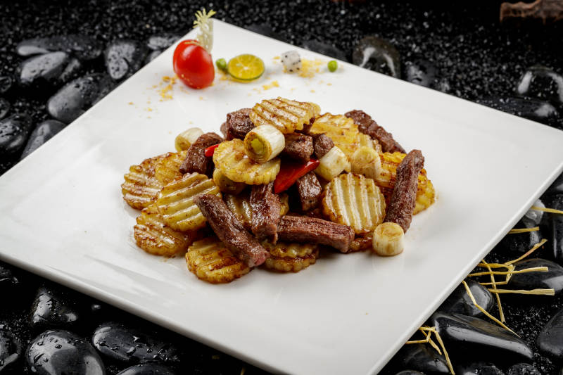 京葱金薯牛柳图片