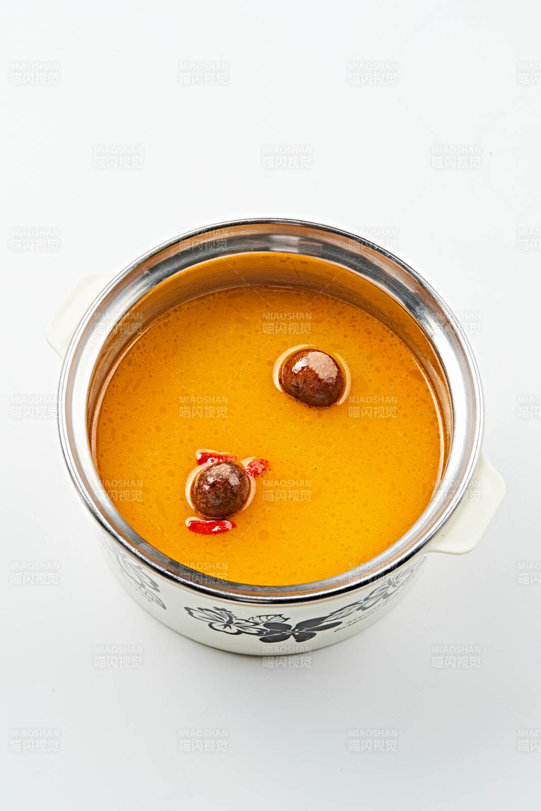 滋补酸汤枸杞桂圆火锅汤底图片