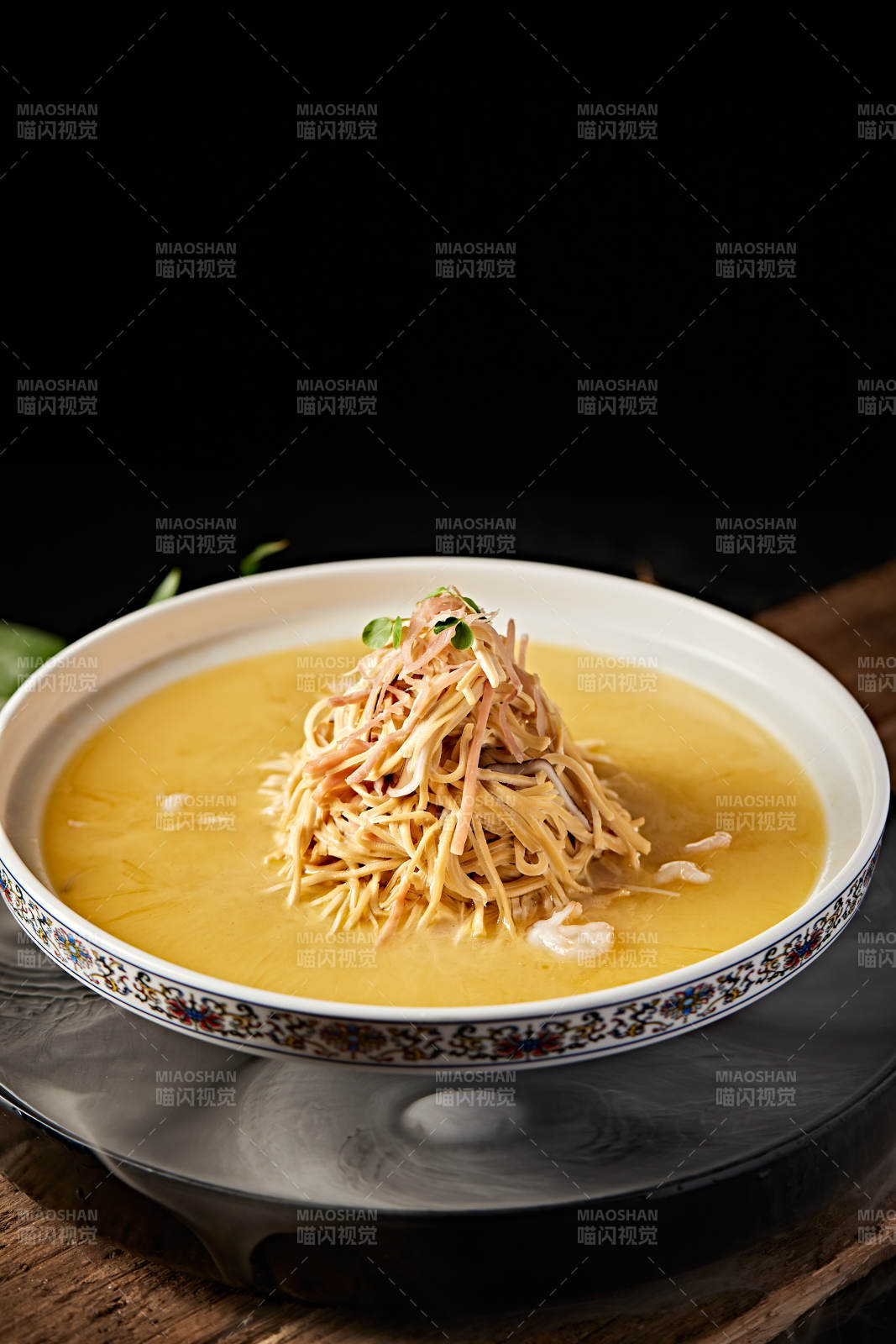 传统淮扬菜大烫干丝图片