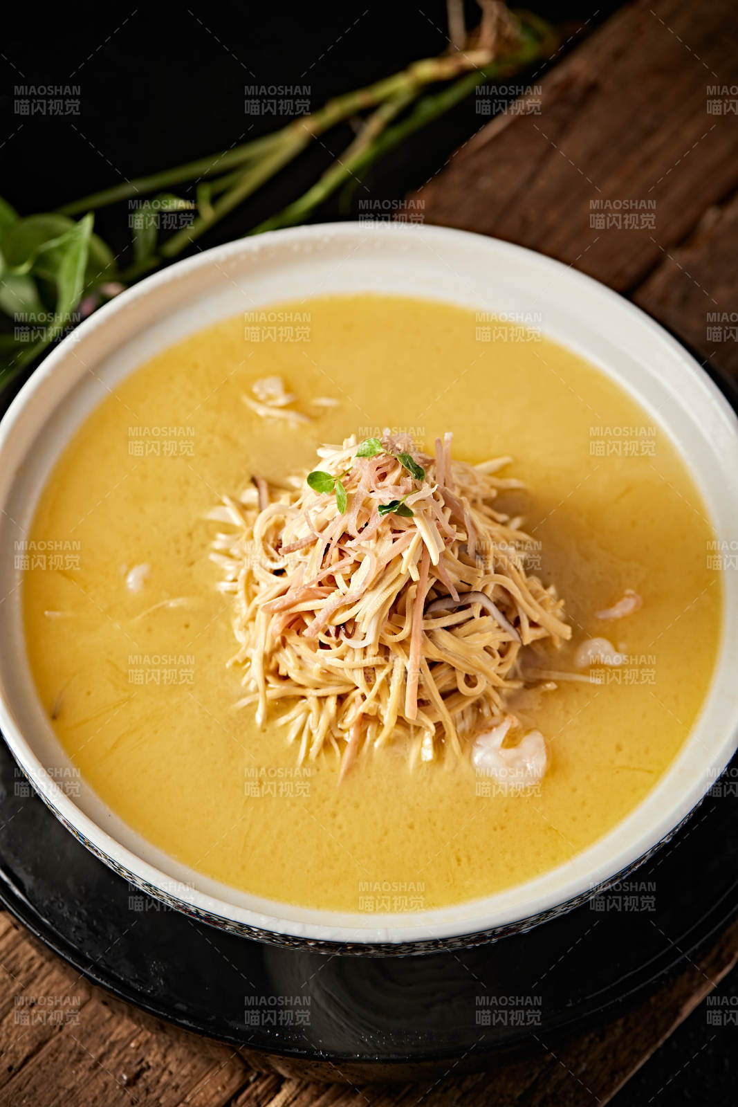 传统淮扬菜大烫干丝图片