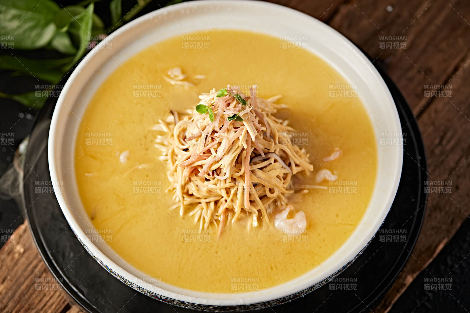 传统淮扬菜大烫干丝图片