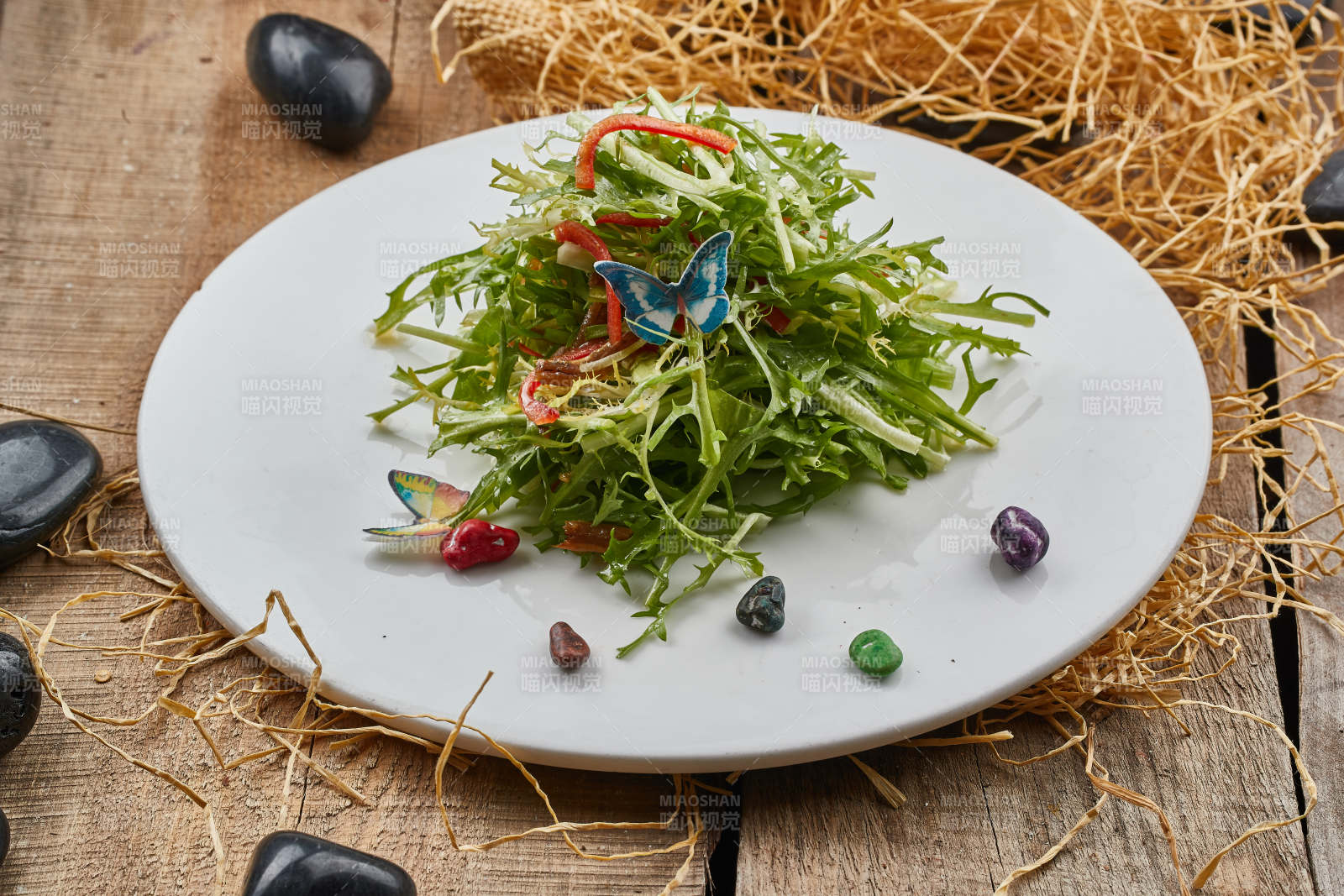 风味炝拌苦菊图片