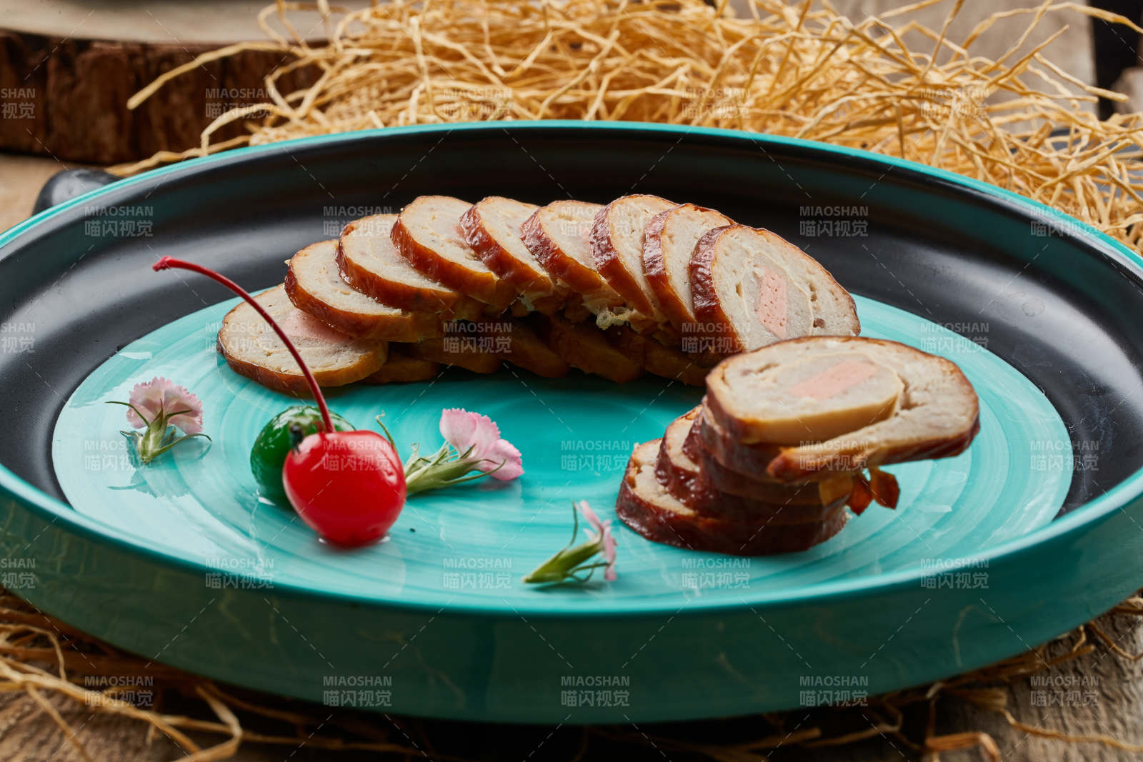 全鱼宴鱼肉蛋卷图片