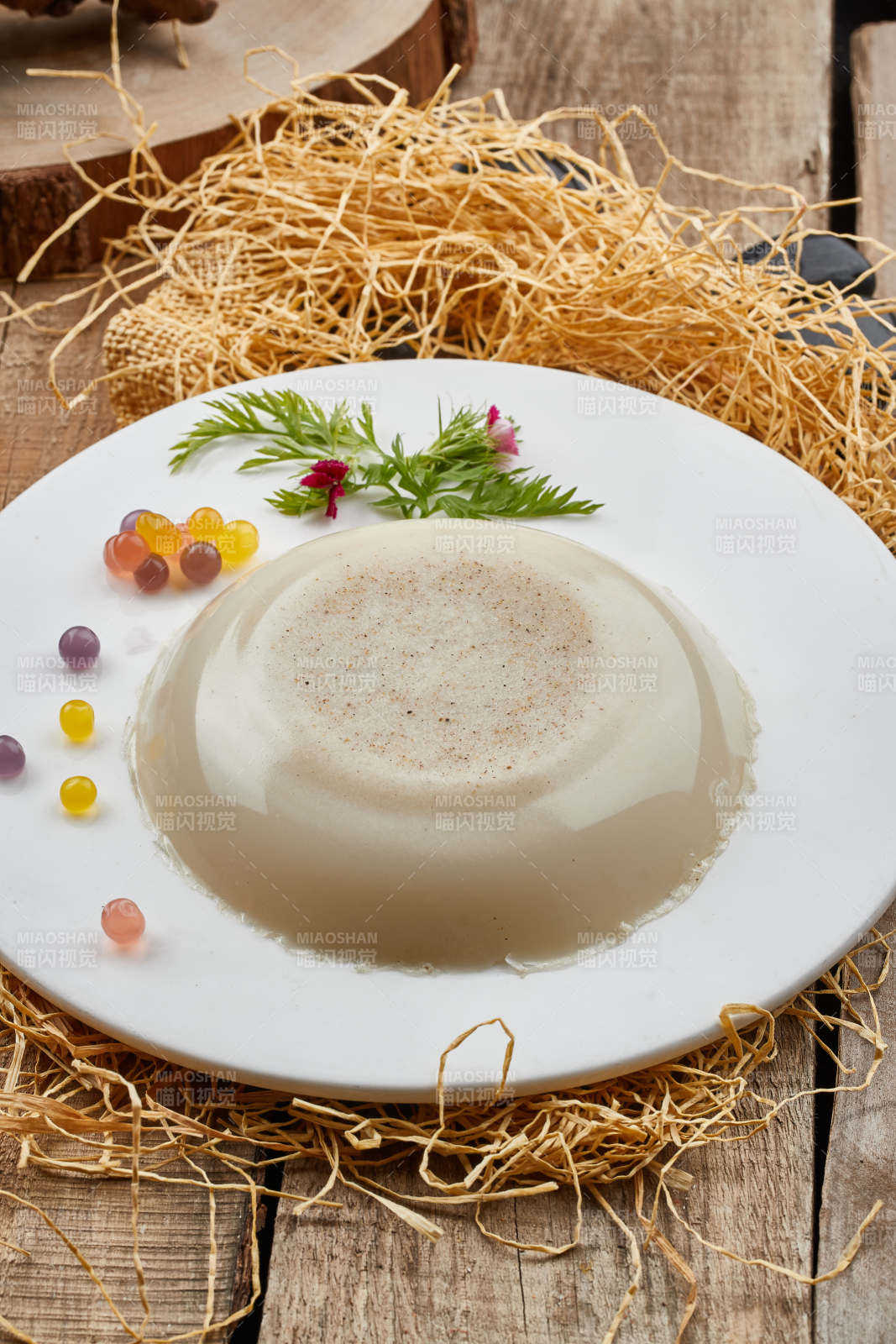 全鱼宴鱼泥凉粉图片