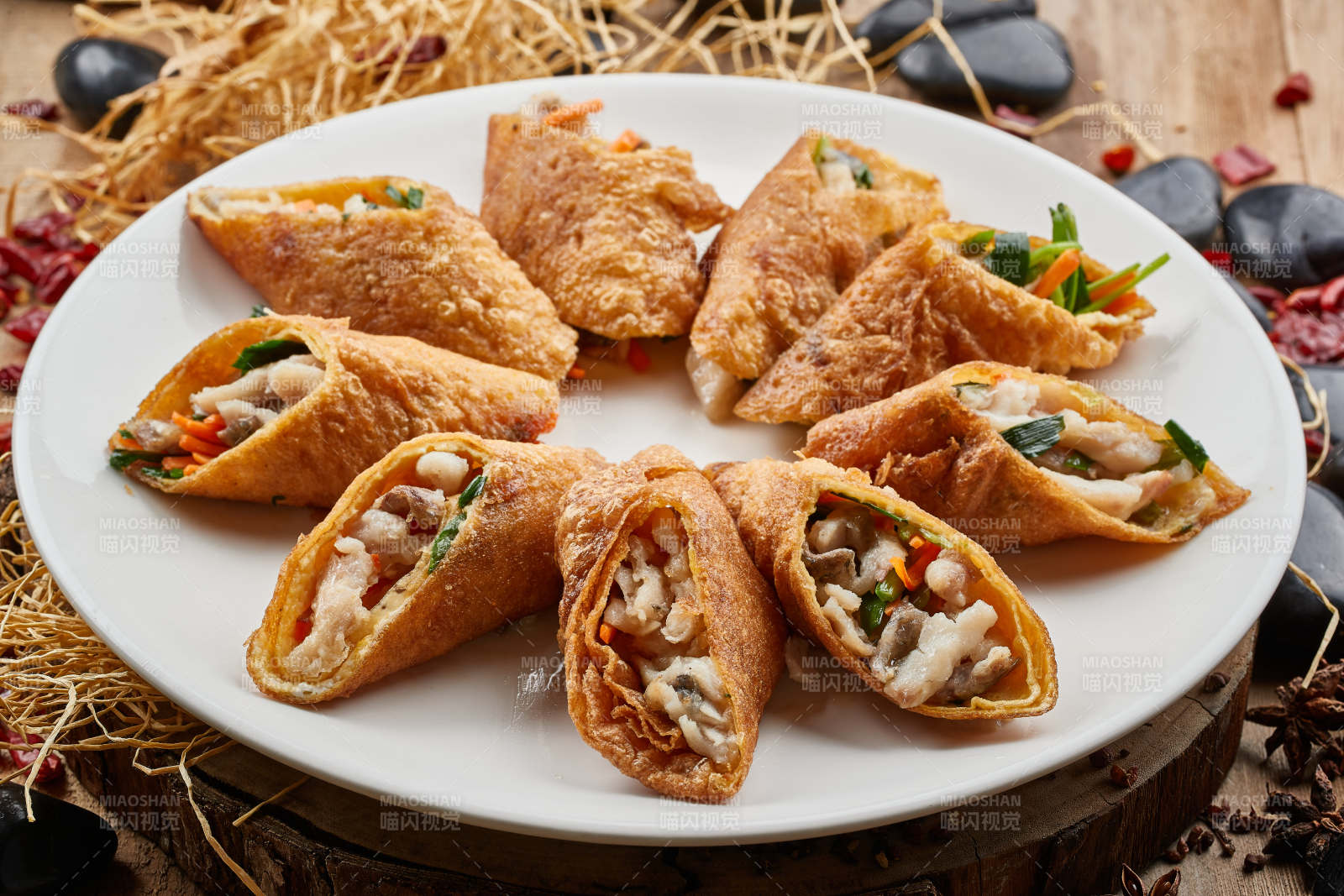 全鱼宴煎鱼卷图片