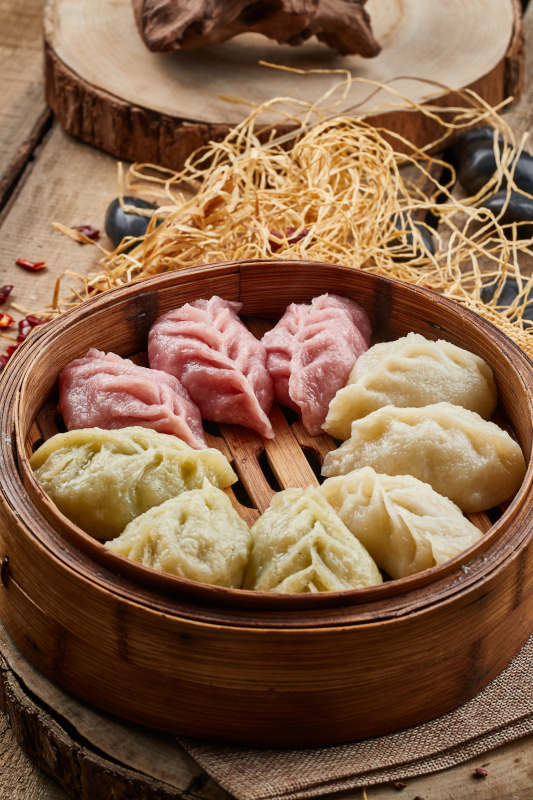 全鱼宴彩色鱼肉蒸饺图片