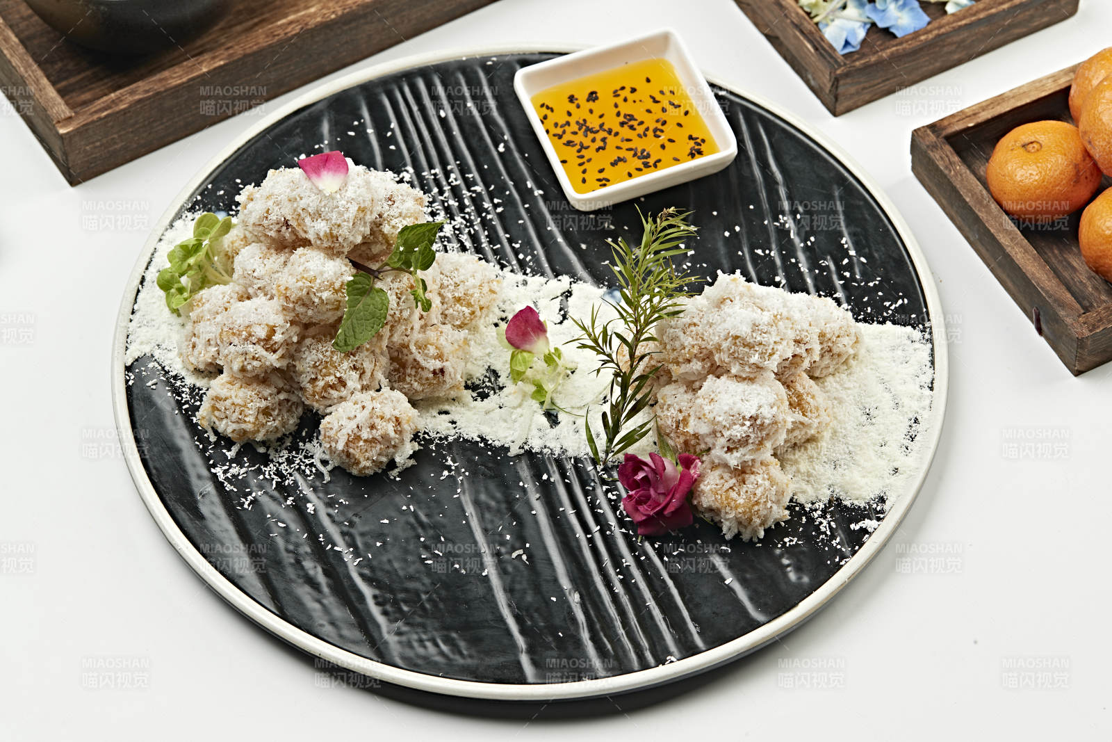 糖霜拖面焦炸鲜茄子图片