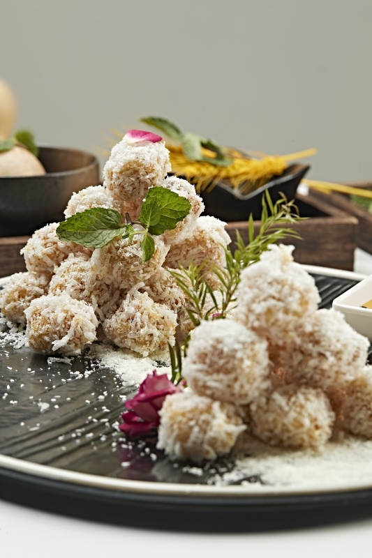 糖霜拖面焦炸鲜茄子图片