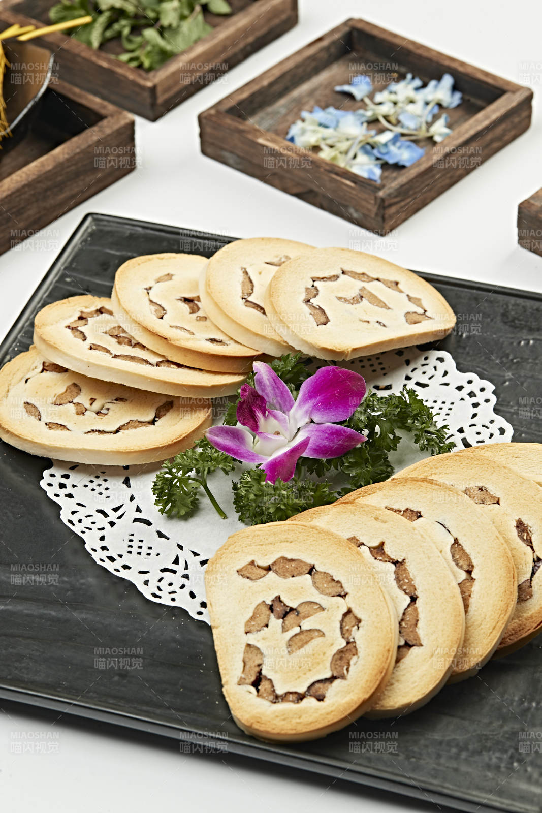 香烤干香豆馅馍片图片