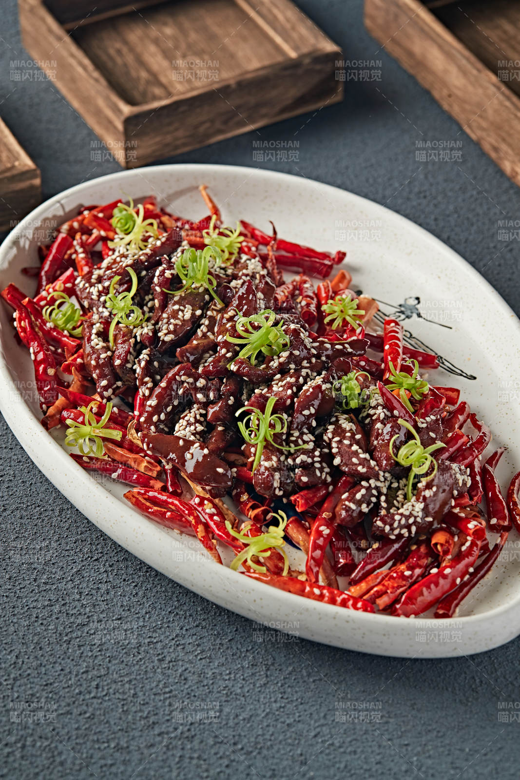 川湘香辣爆牛柳 辣子牛柳图片