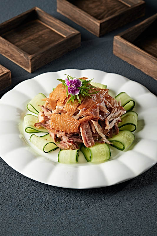 卤味传统手撕熏鸡图片