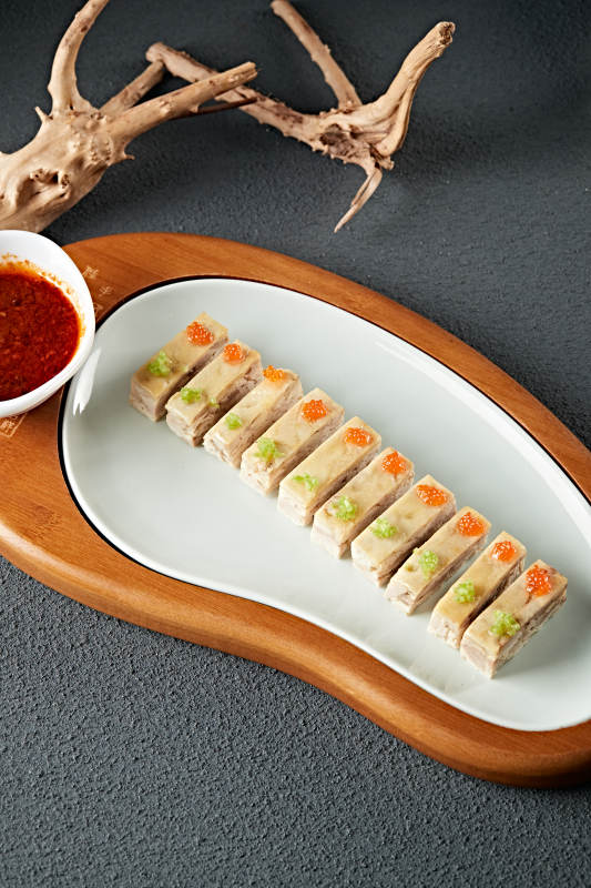 冷切蘸汁三黄鸡压鸡皮冻图片