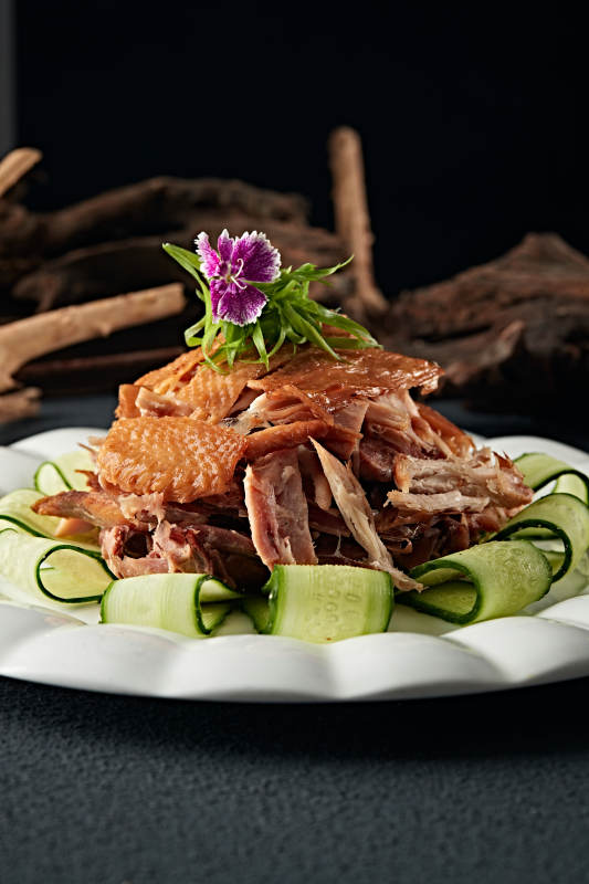 卤味传统手撕熏鸡图片