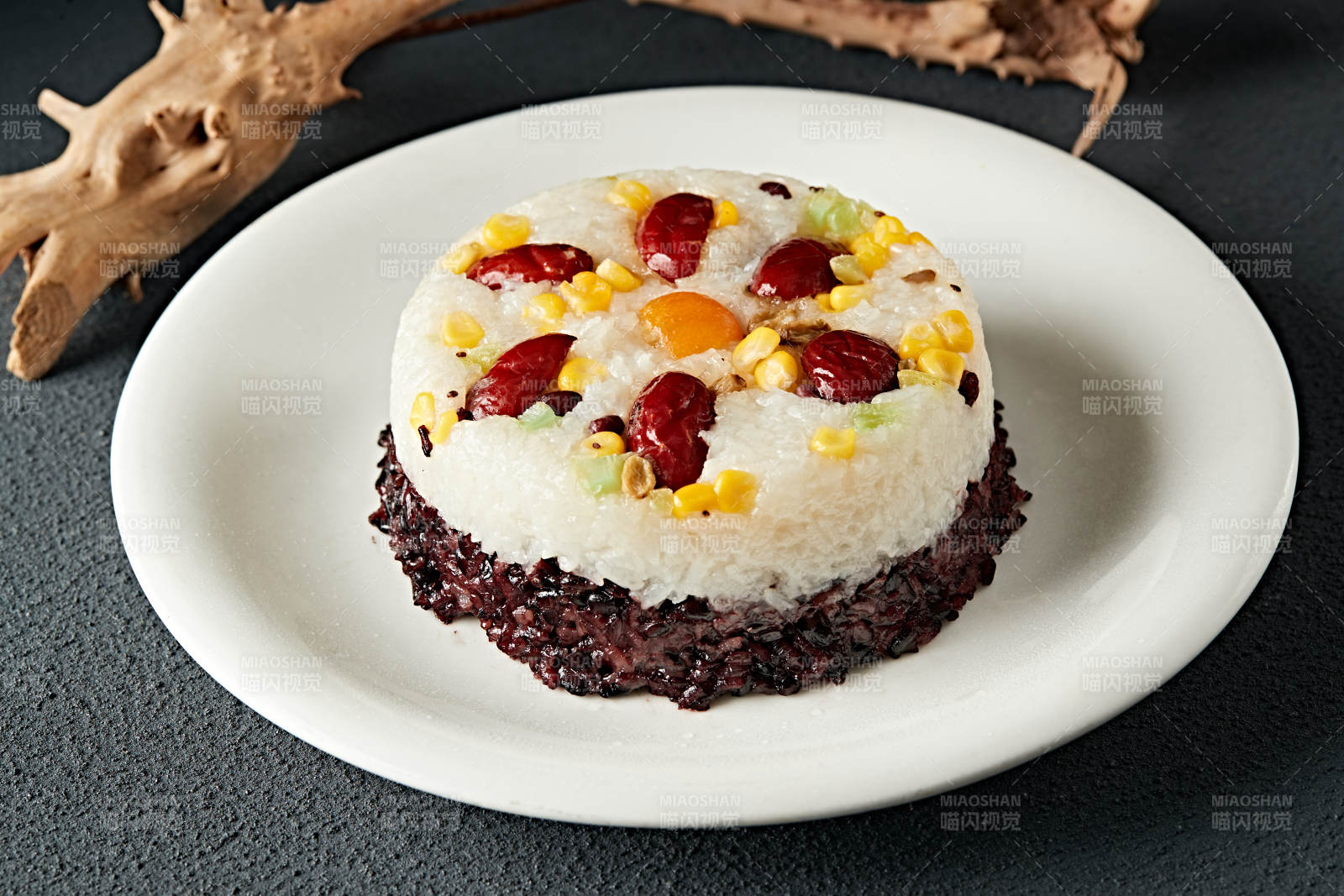 婚宴甜品糯米八宝饭图片