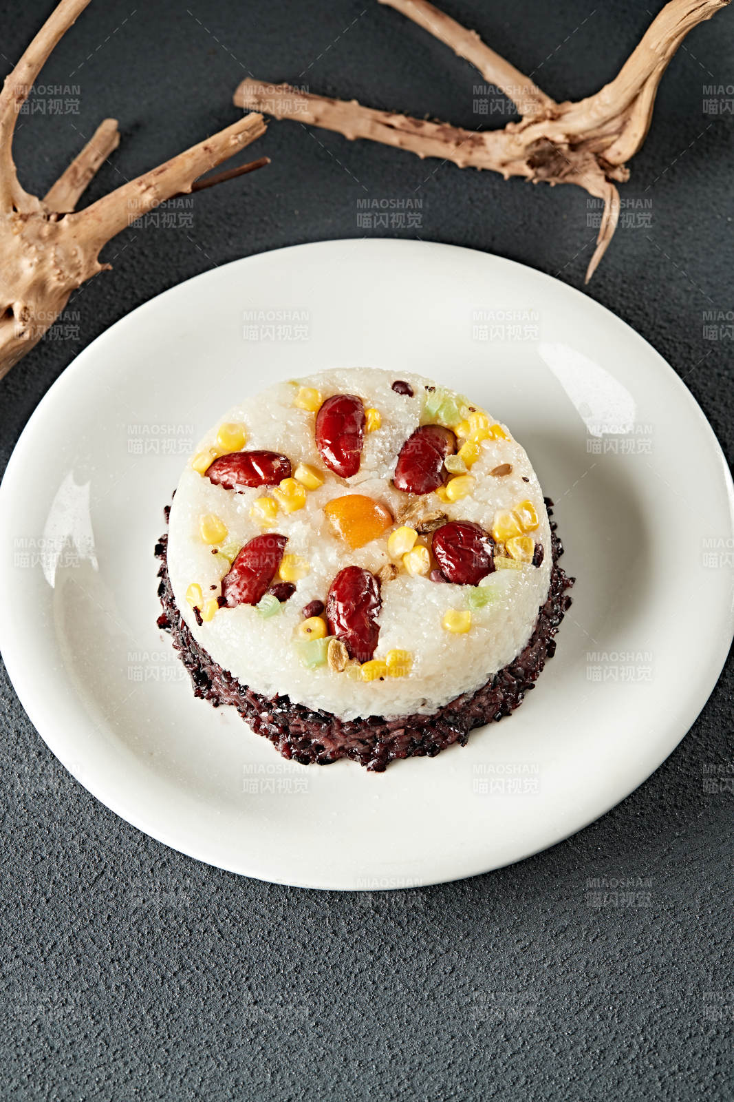 婚宴甜品糯米八宝饭图片