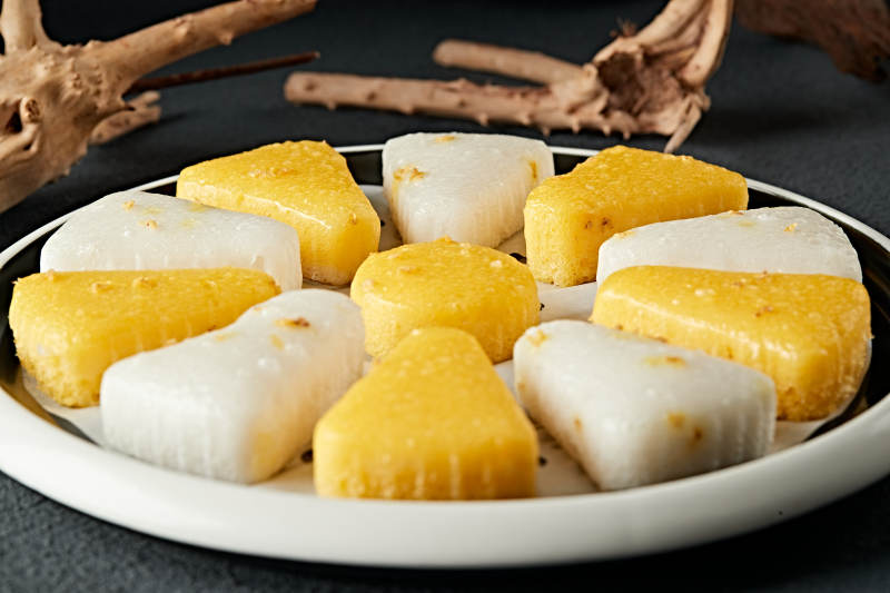 双色小米糯米凉糕图片