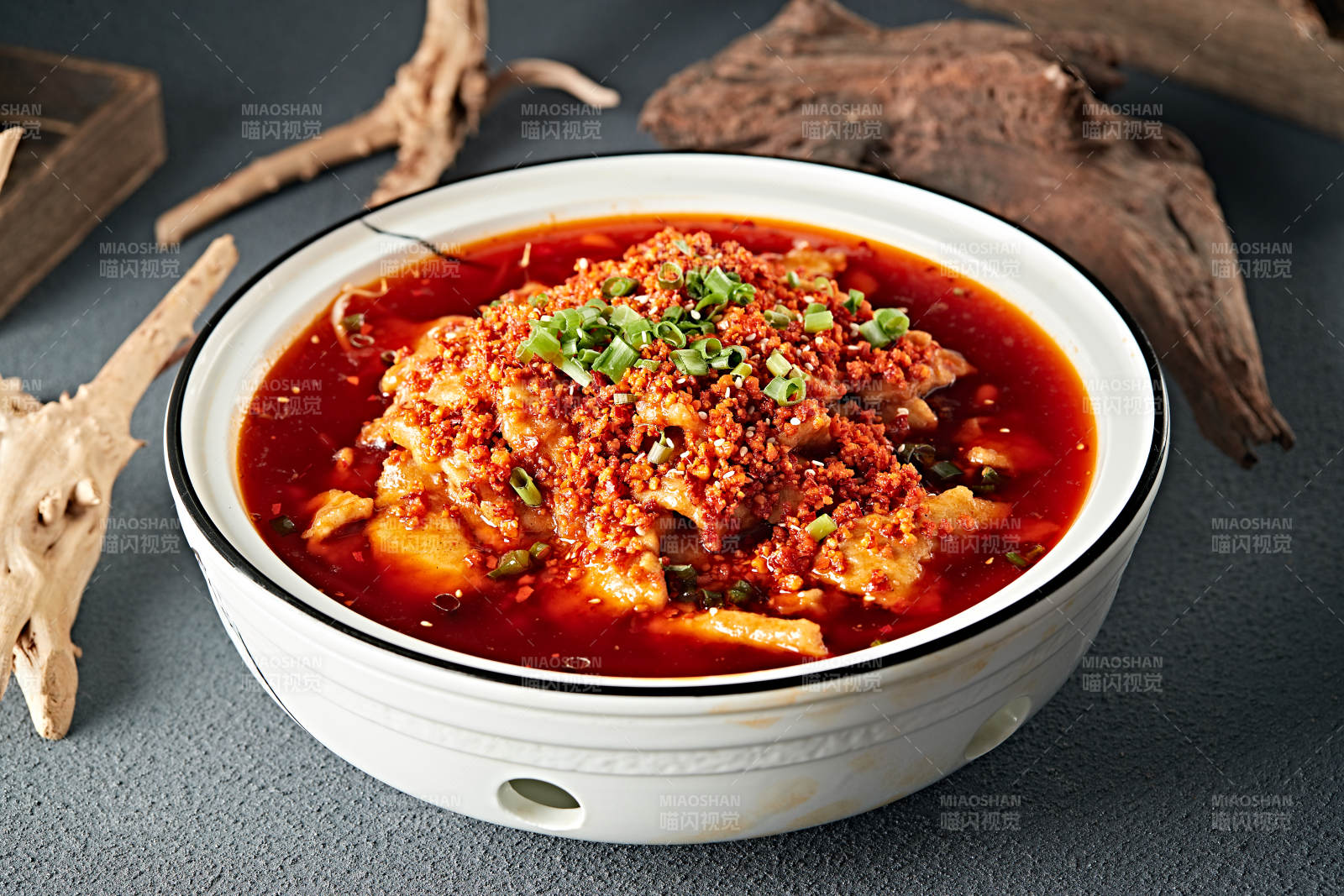 川味香辣水煮肉图片