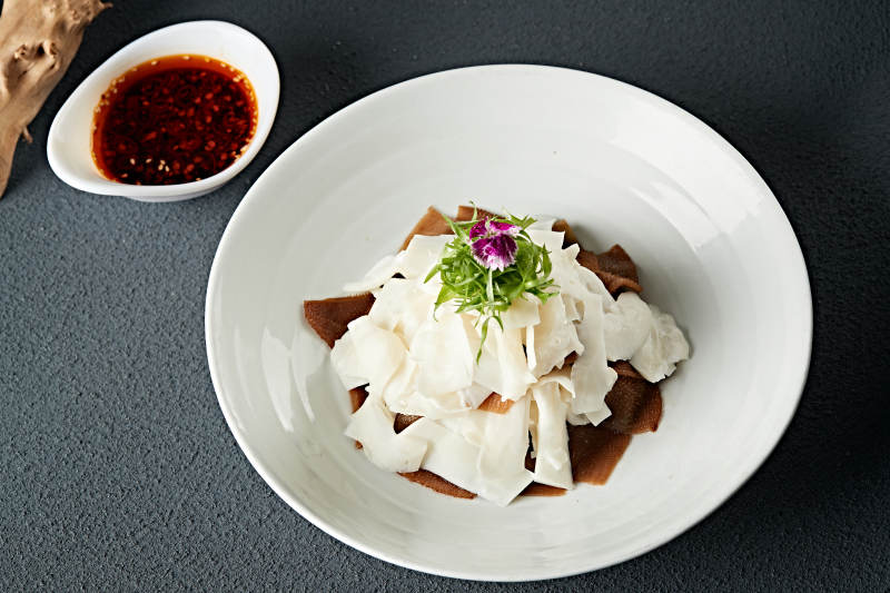 浇汁香辣毛肚黄喉片图片